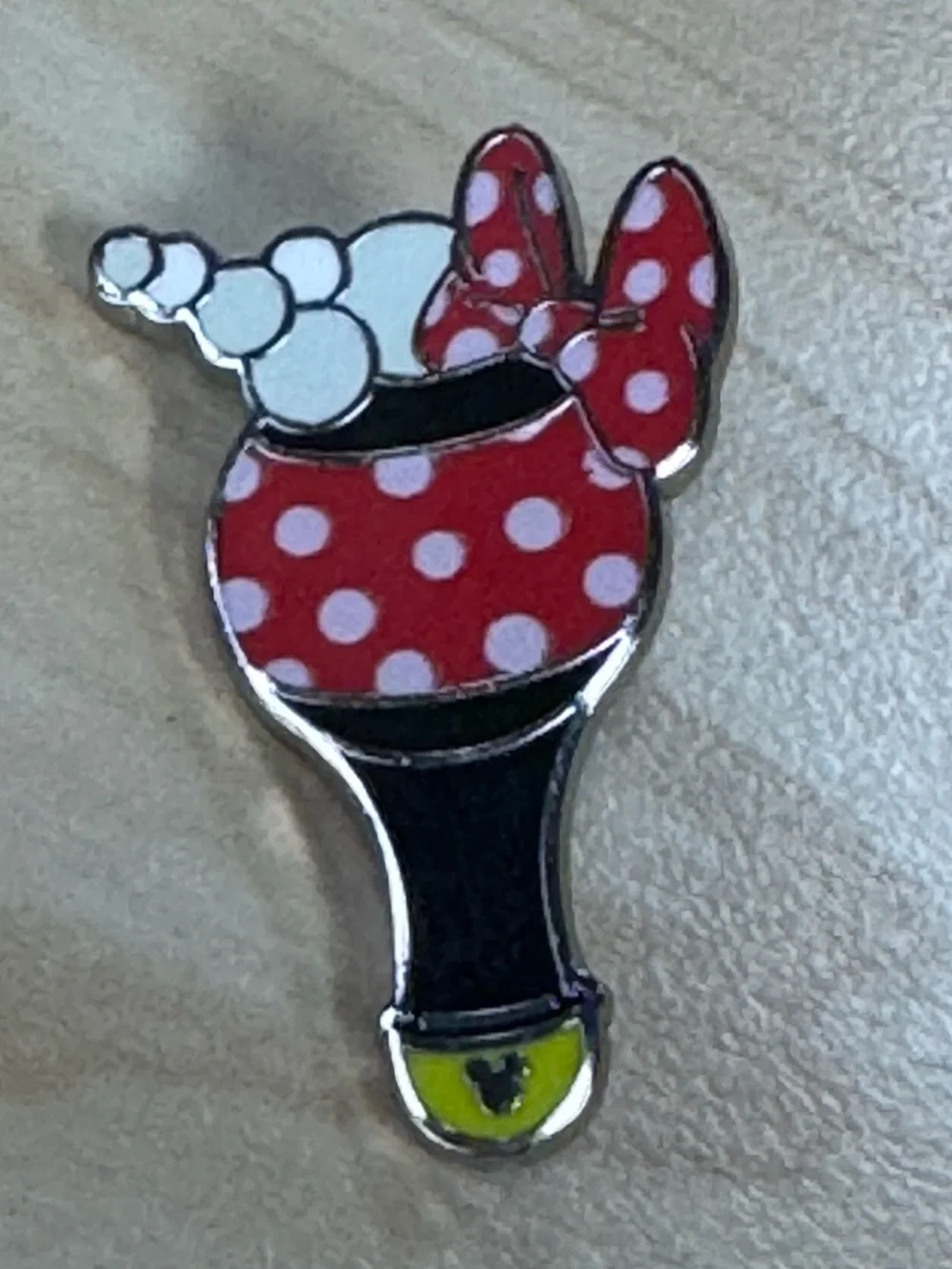 Disney Minnie Mouse Bubble Wand Pin 2025 Hidden Disney Pin Series (Wave B).